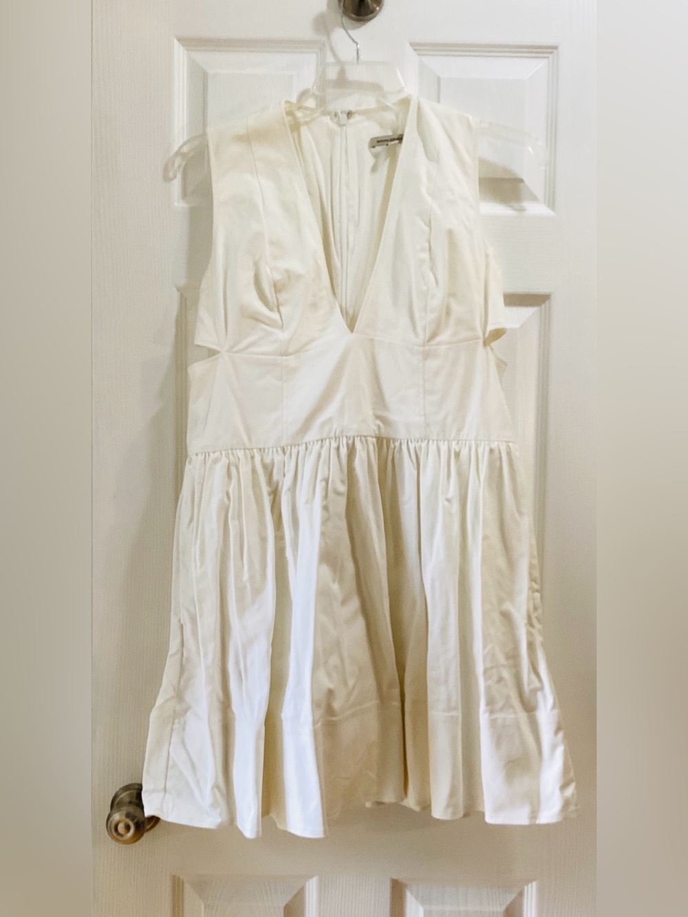 Banana Republic Cream Sleeveless V-Neck Dress